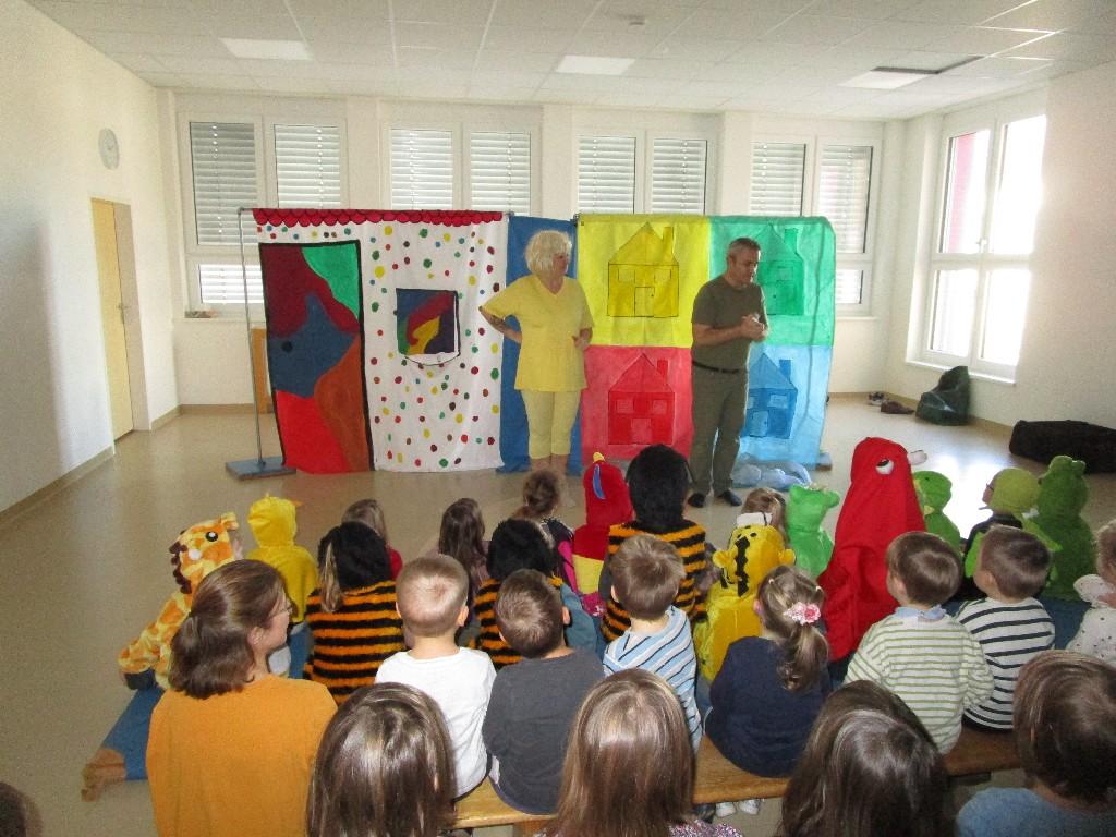Musikalisches Mitmachtheater im Kindergarten Wildendürnbach
