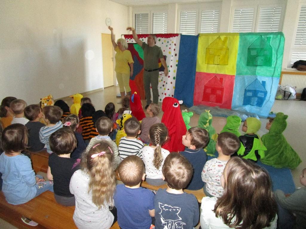 Musikalisches Mitmachtheater im Kindergarten Wildendürnbach